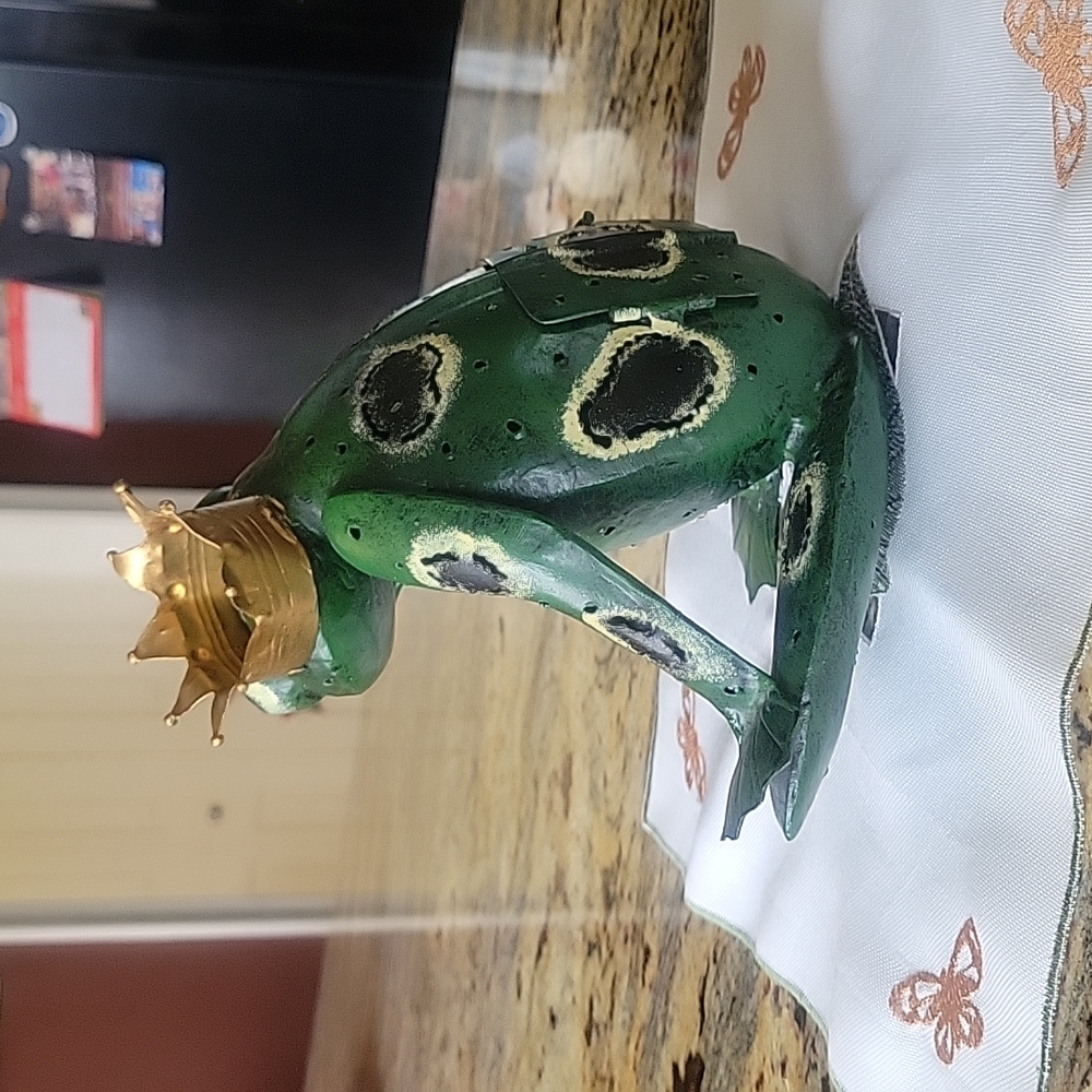 Adorable thinking frog,  tea candle  burner 🐸 - Picture 4 of 13